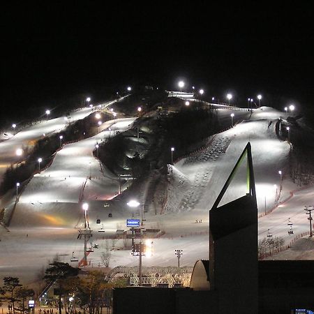 Bench House Villa Pyeongchang Exterior photo